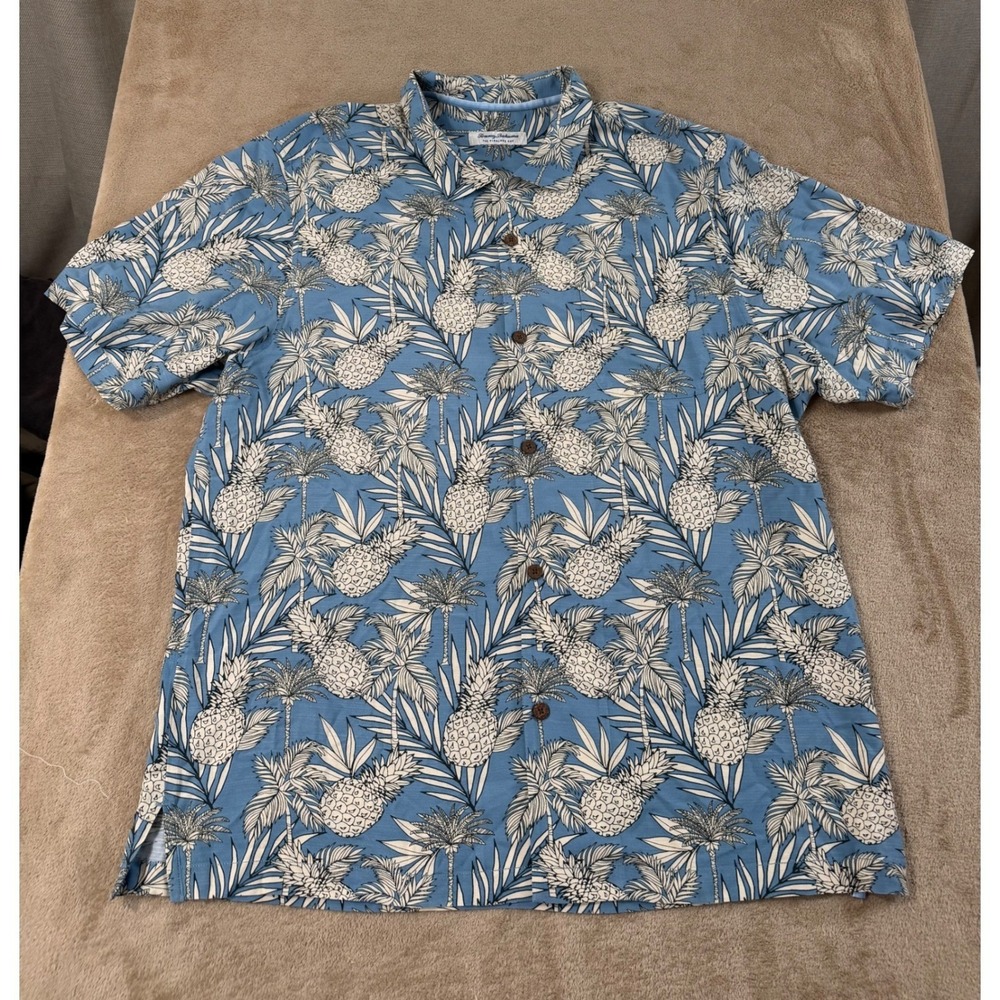 Tommy Bahama Veracruz Cay Shirt Mens size XL Blue Pineapple Palm Tree Cruise EUC
